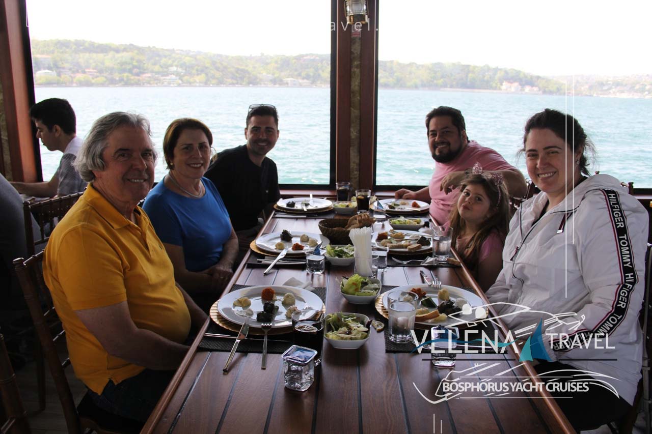 Istanbul Bosphorus Lunch Cruise and Black Sea Cruise with Lunch