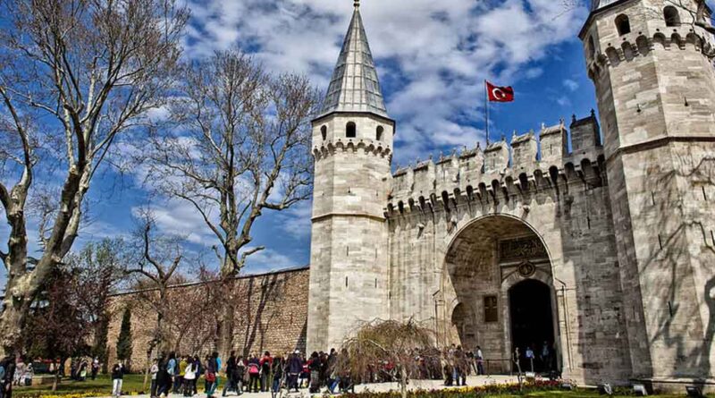 Whispers of Majesty: Exploring the Enchanting Ottoman Sultanate Palaces in Istanbul